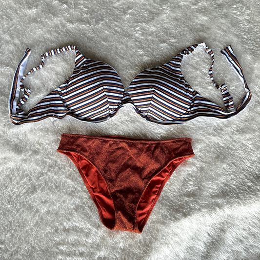 Foggy Finesse Bikini set